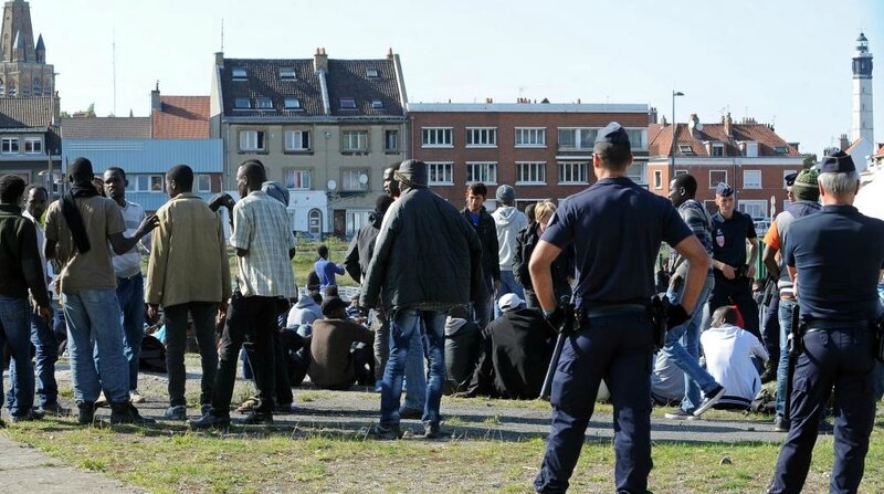 Total soutien aux forces de l’ordre présentes dans le Calaisis et le Dunkerquois ! Calais clandestins policiers