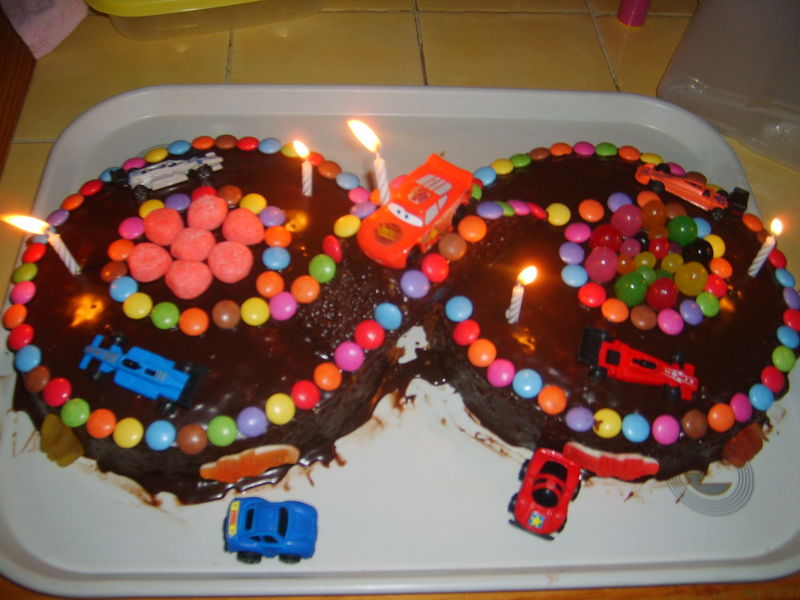 gateau anniversaire voiture - A Car Cake Gâteau Voiture sport YouTube