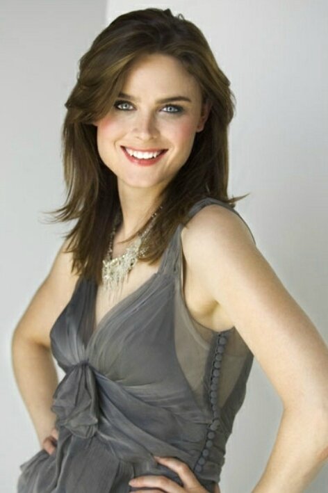 Emily Deschanel