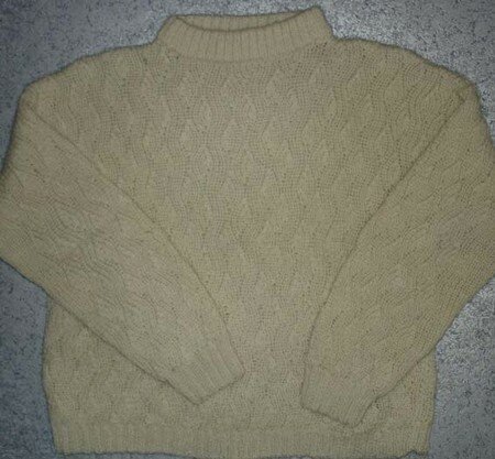 cb_Pull_Ecru_1