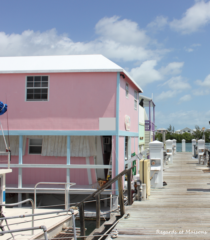 REGARDS ET MAISONS PINK BOAT credit7