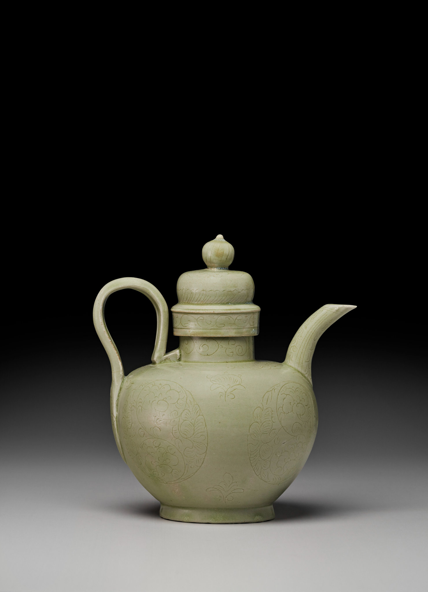 【中古】 Oriental Elegy, Etc Alexsander Sokurov Yue celadon ware to be sold at Christie's J. J. Lally& Co