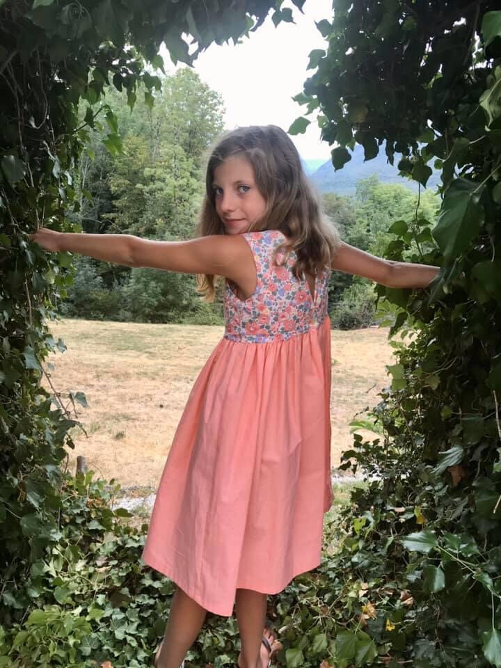 Jolie Robe dos V Liberty Betsy Tuileries collection ete 2020 Shopping Hoppenot