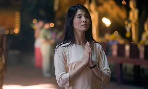 La rayonnante Charlie Yeung