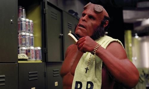 RON PERLMAN est HellBoy