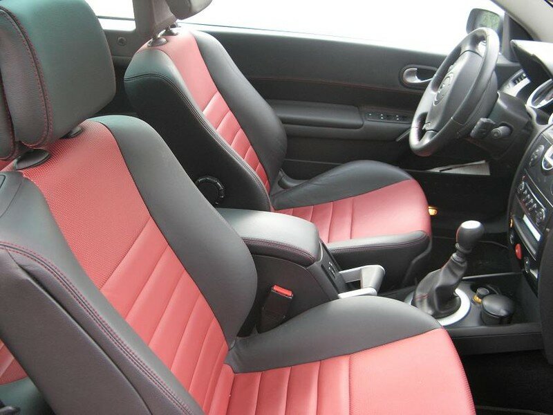 megane cabriolet interieur cuir rouge