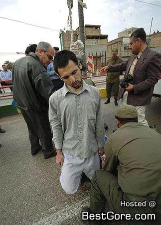 execution_hanging_iran_03