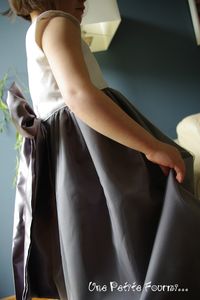 Une Petite Fourmi - robe de cortège - 2-2 copie