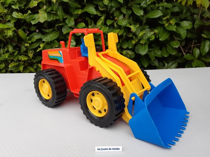 JB 006701
