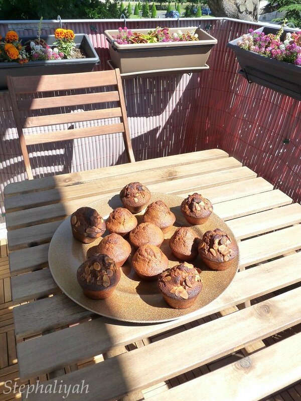 Muffins lait d'amandes -- 23 juin 2014