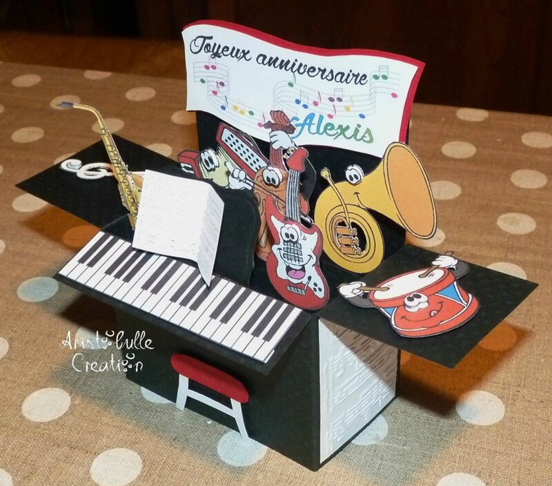 Card in a box piano - profil 2