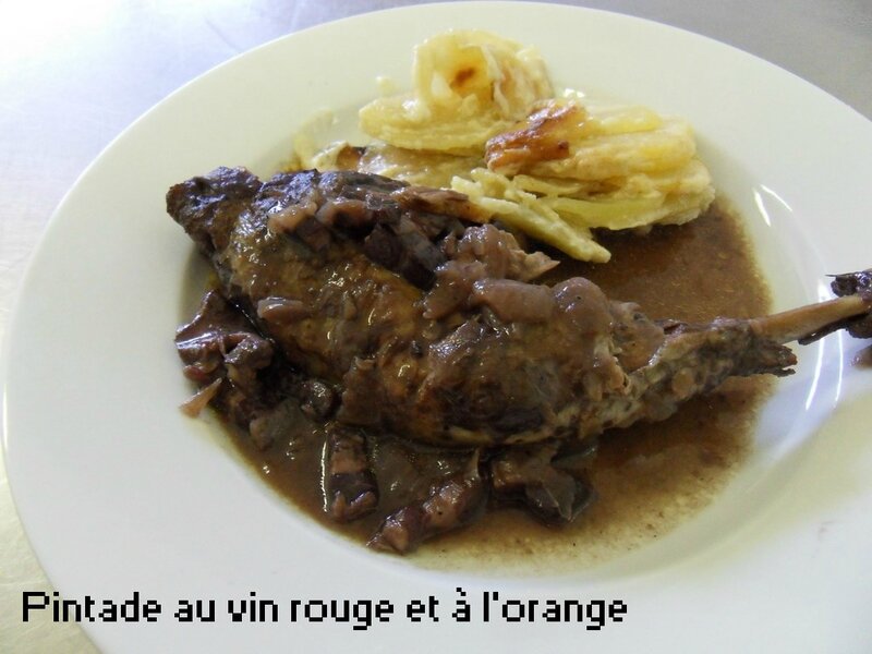 pintade au vin rouge et à l'orange1