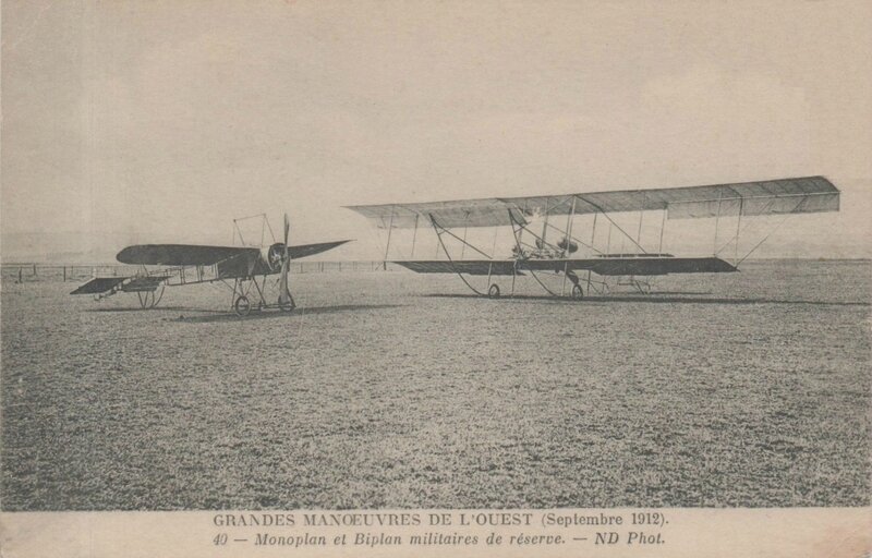 CPA Monoplan Biplan Grandes manoeuvres 1912