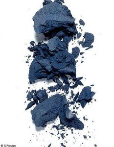 Smoky-bleu-metal-mbres-paupieres-Une_galerie_principal