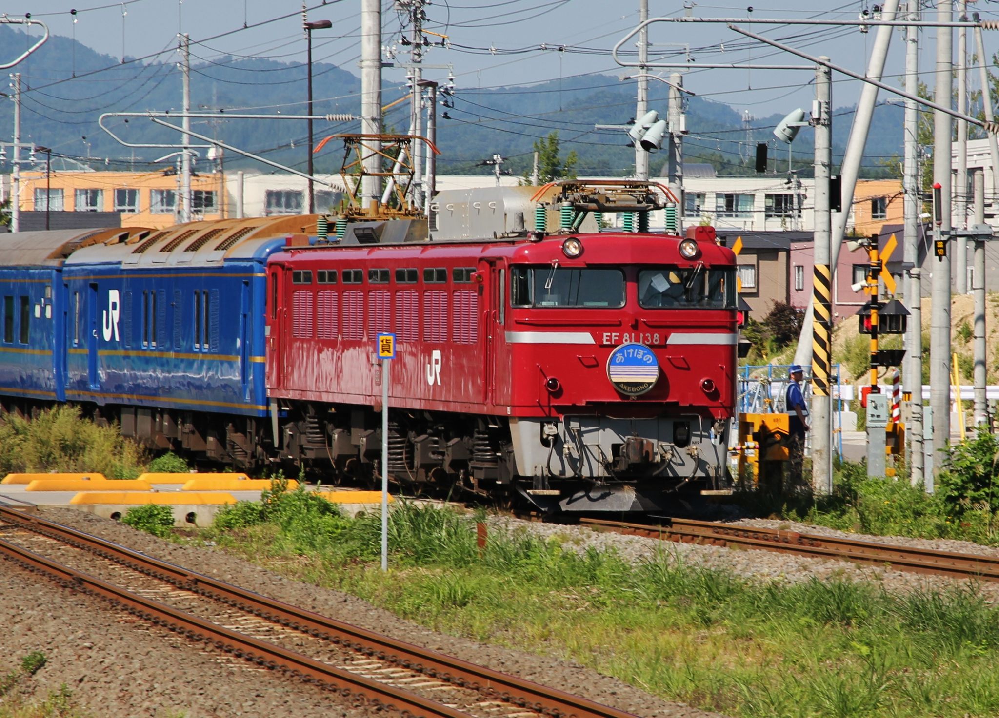 Akebono + EF 81, Shin-Aomori