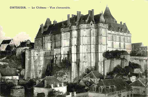 Châteaudun vue du château