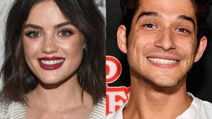 lucy-hale-et-tyler-posey