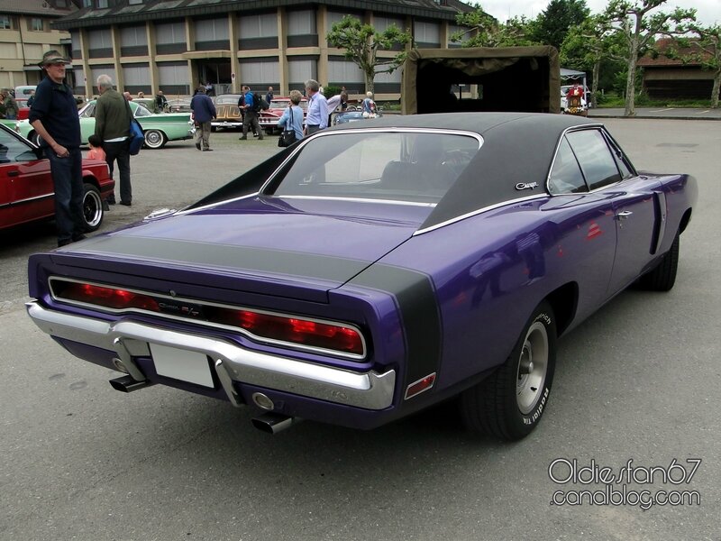 dodge-charger-rt-440-1970-02