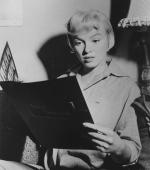 1954-09-15-NY-Halsman_Studio-in_skirt-set_syi-shaw-4