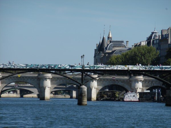 2015_Paris_Promenade_en_bateau_bus_11