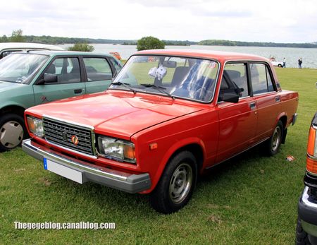 Lada 2107 1500 (Retro Meus Auto Madine 2012) 01