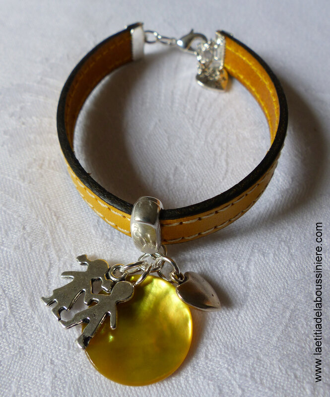 Bracelet cuir pour maîtresse, nounou - 22 €