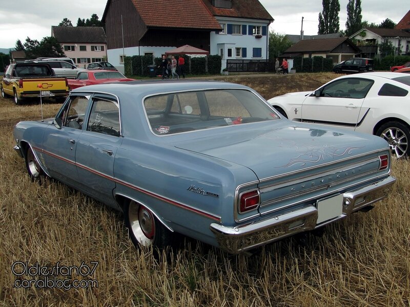 chevrolet-chevelle-malibu-sedan-1965-02