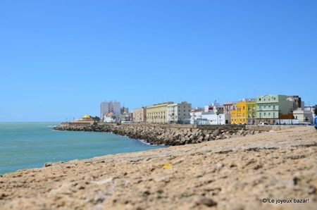 cadix - bord de mer - comme le malecon havane