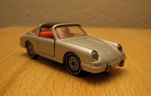 Porsche 911 01 -Siku-