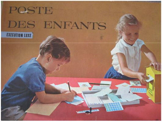 Poste enfantine boite
