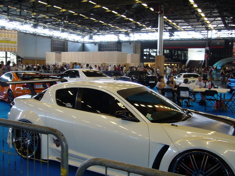 Tuning automobile