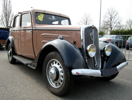 Peugeot_201_M_de_1936_01