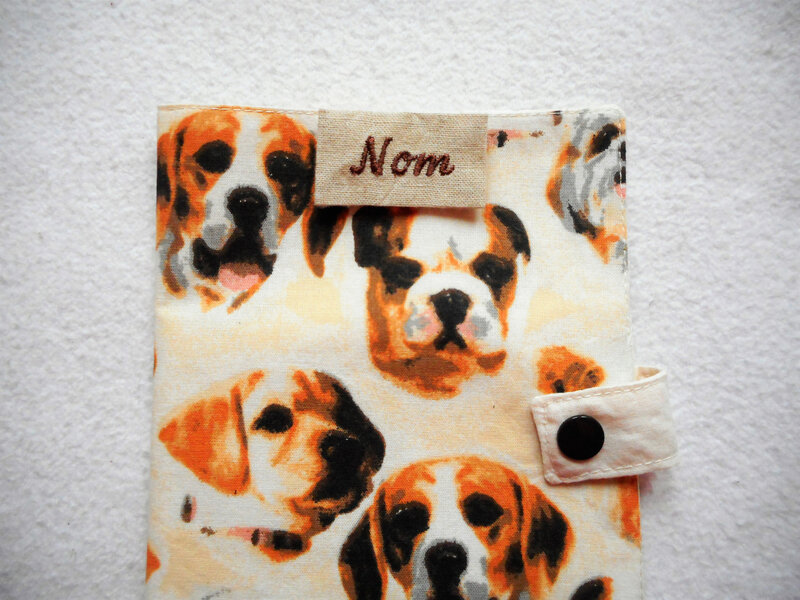 Protège carnet beagle labrador york nom