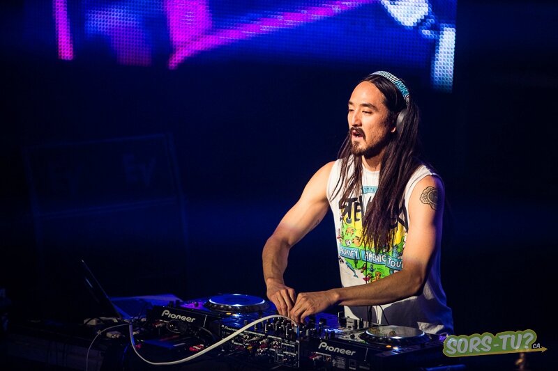 steve-aoki-metropolis-montreal-2013-8