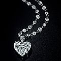 A 19.64 carats, F colour, VS2 clarity, diamond pendant necklace, by <b>Sabbadini</b>