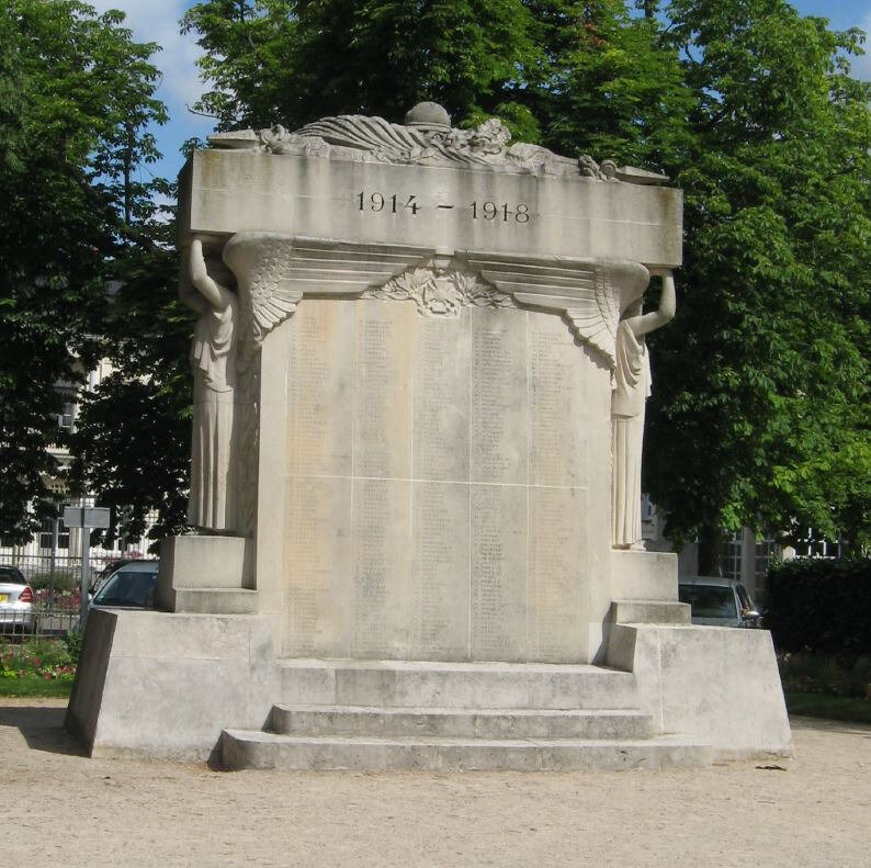 Monument aux morts-2