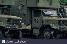 2 convoi camions militaires