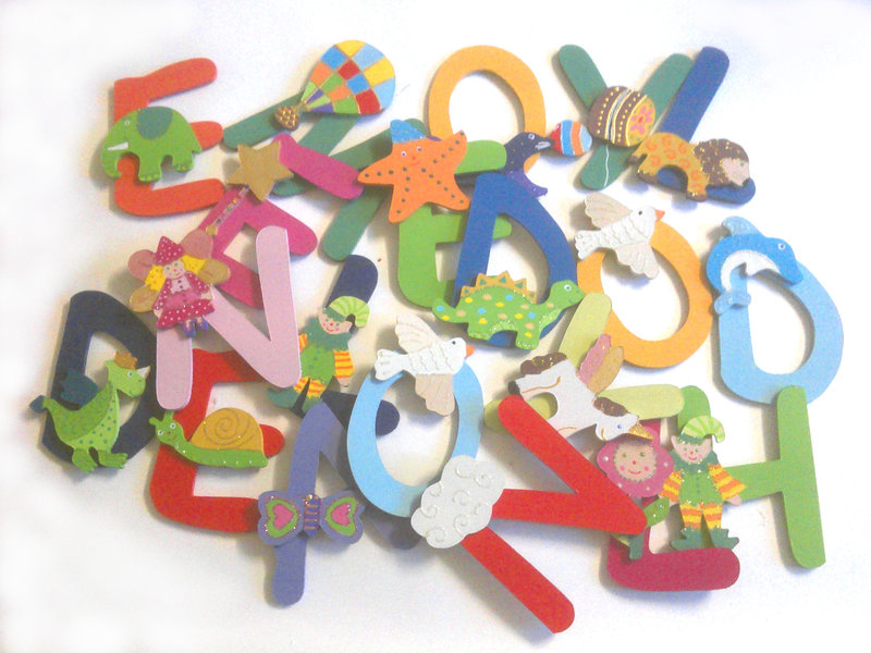 Lettres en bois décoratives enfant
