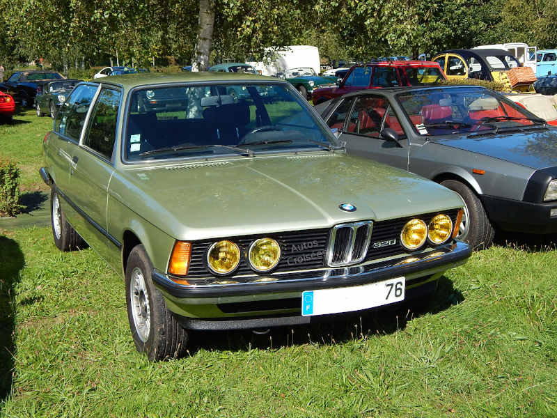 BMW320-6E21av1