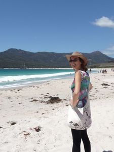 20110106_05_Freycinet_wineglass_chris