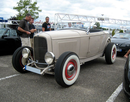 Ford_type_B_roadster_de_1932__Rencard_Vige__01