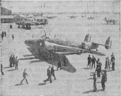 Aviation_française_Base-ecole-MRK-avril-1945