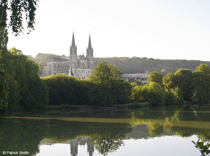 24cf02acebda1f37f6233031aef5aa29--chartres-belle-france