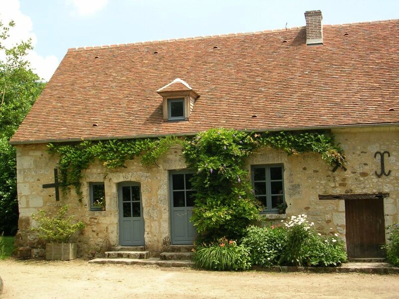 elle s appelle LA PETITE MAISON (3)