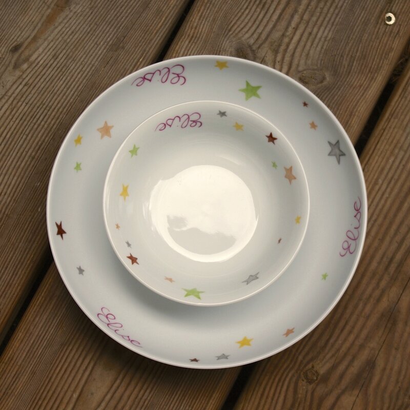 Porcelaine peinte à la main ensemble assiette calotte et assiette bol étoiles multicolores pour Elise © les trésors de Sophie