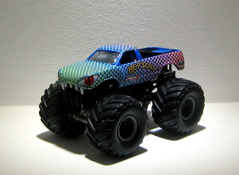 Monster Jam Bigfoot reptoid (Hotwheels)