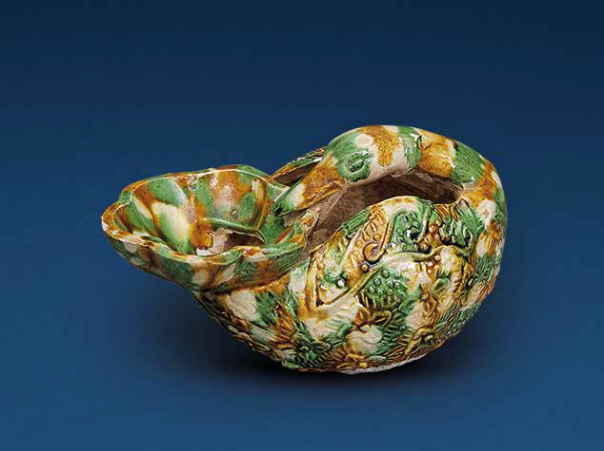 A sancai-glazed duck-form cup, Tang dynasty (618-907)