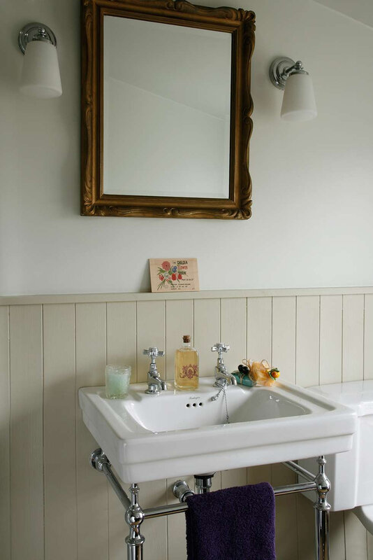 pl-lingwood-bathroom-sink1