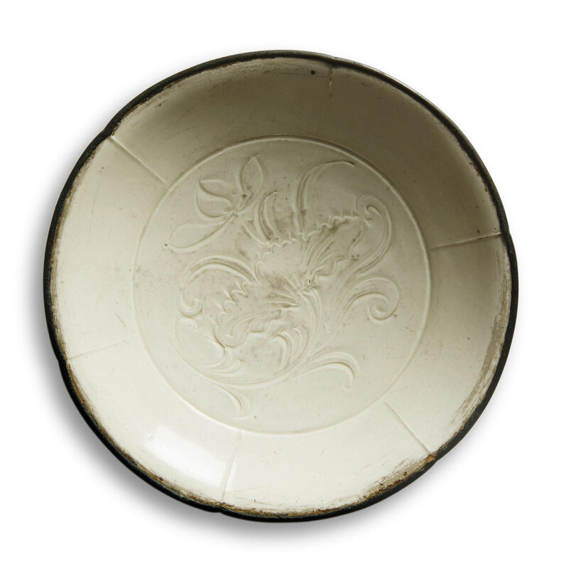 A Dingyao incised 'lotus' dish, Northern Song-Jin dynasty (960-1234)