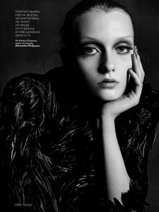 December_2009_Russian_Vogue_photo_Terry_Tsiolis_stylist_Simon_Robbins_Alexa_Yudina_Women_Management_New_York_City_Blog